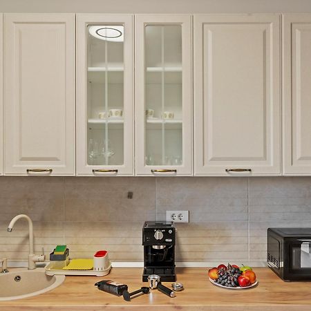 My Home Is Your Home Bucarest Extérieur photo